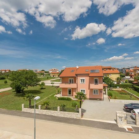 Guest House Gloria Novigrad Istria 外观 照片