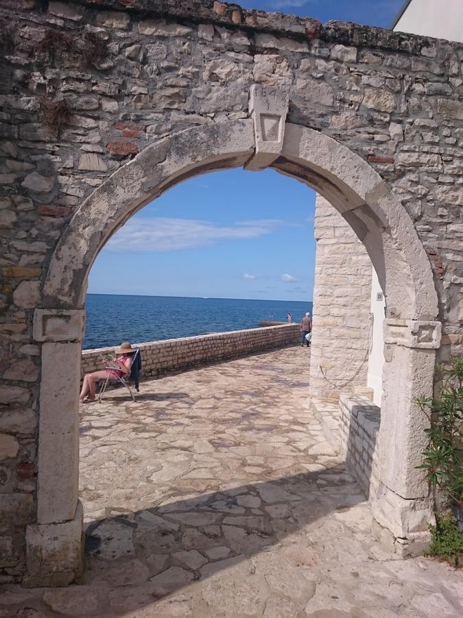 Guest House Gloria Novigrad Istria 外观 照片